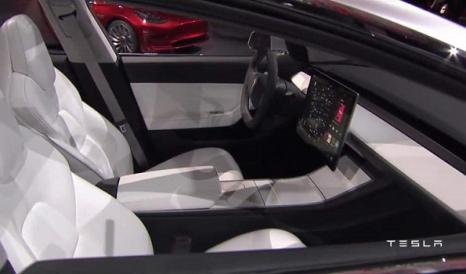 Сколько будет стоить новый электроседан Tesla Model 3 в Украине