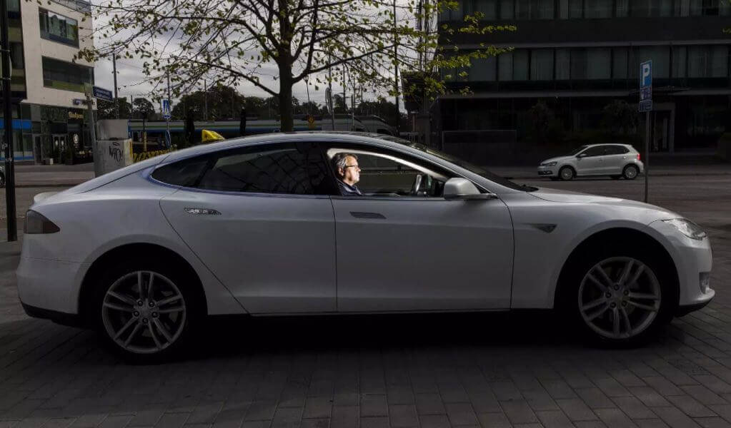 Рекордні пробіги: Tesla Model S, які проїхали майже півмільйона кілометрів
