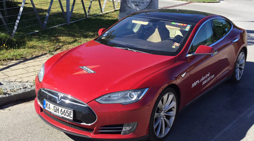 "Німецька" Tesla Model S проїхала вже 1,3 млн км. І не планує зупинятися