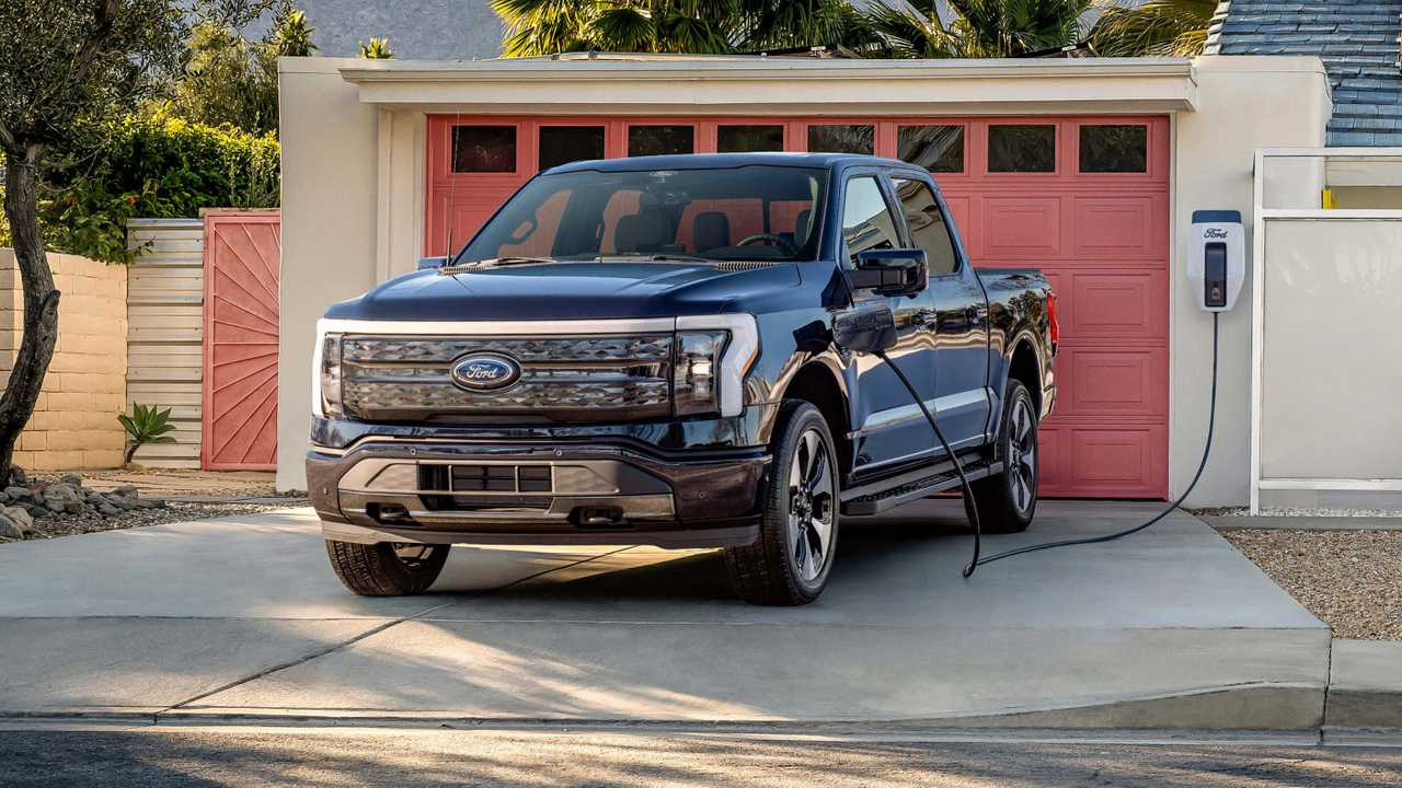 Електропікап Ford F-150 Lightning виявився потужнішим, ніж очікувалося