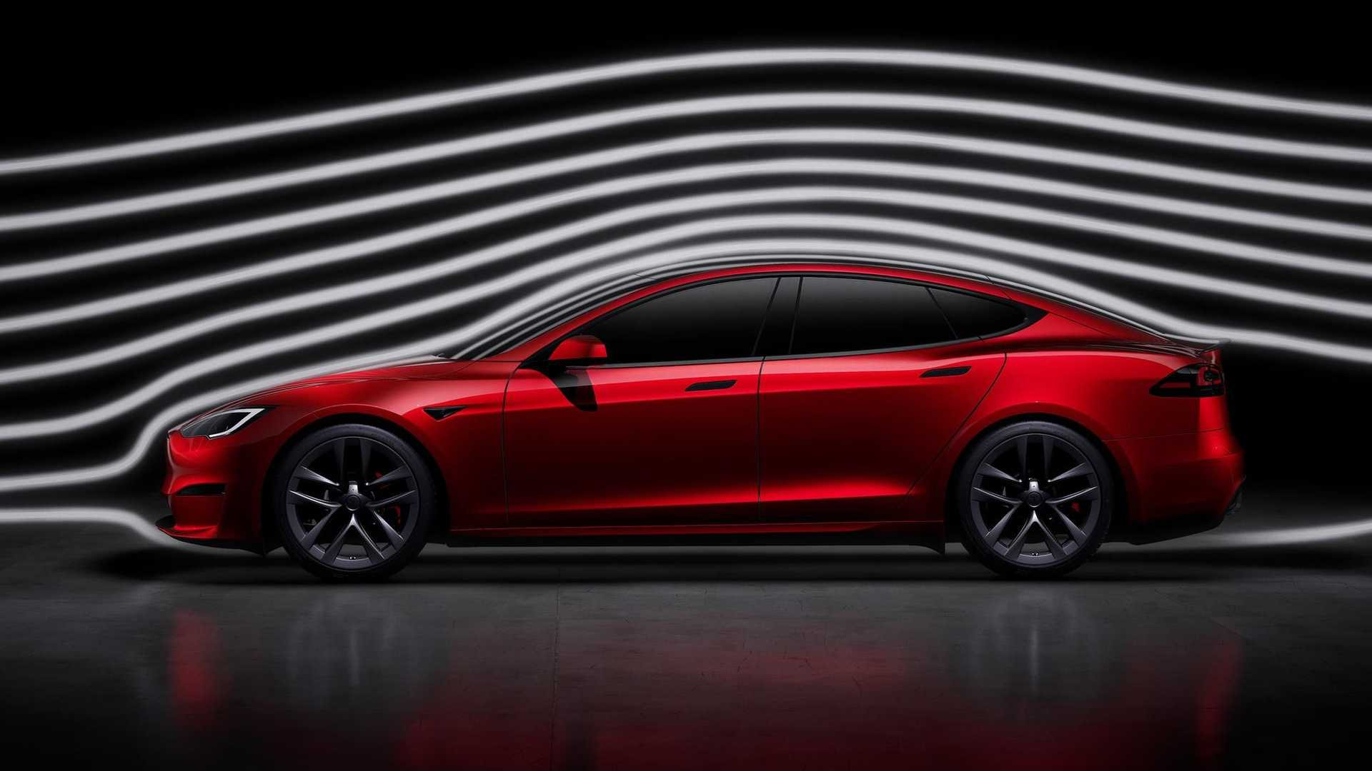 Tesla оновила Model S та Model X: нова електроніка та покращена керованість