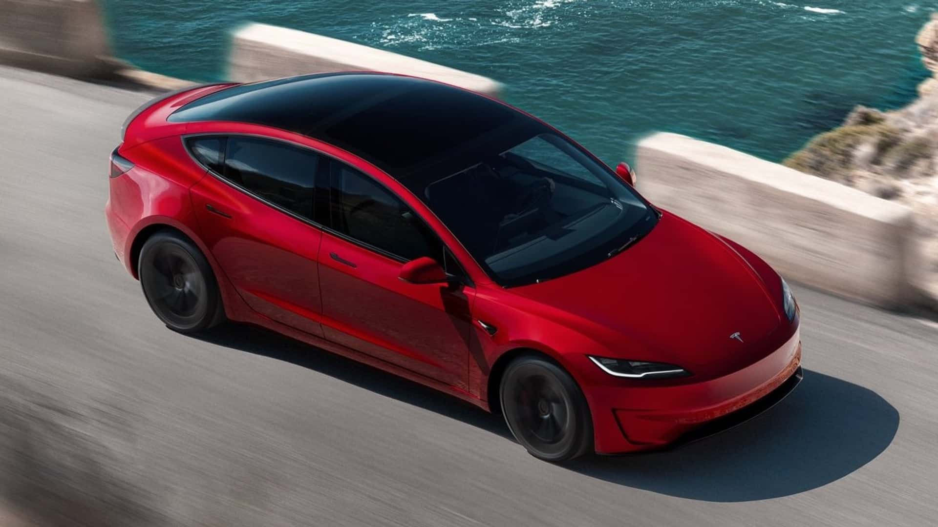 Tesla показала найпотужнішу і найшвидшу Model 3: вона набирає 96 км/год за 2,9 секунди